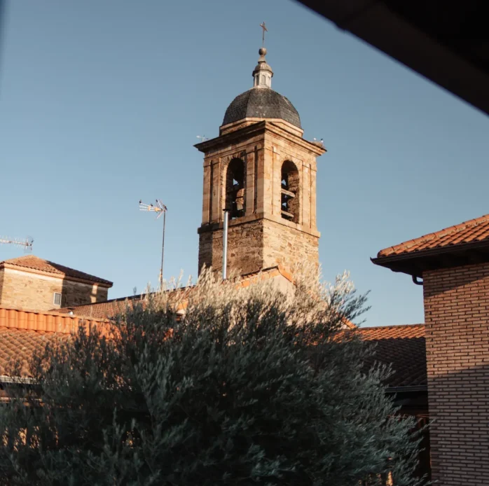 Campanario de Veguellina de Órbigo